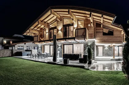 Chalet Mozart rooftop terrace with High Tauern alpine panorama fractional chalet investment