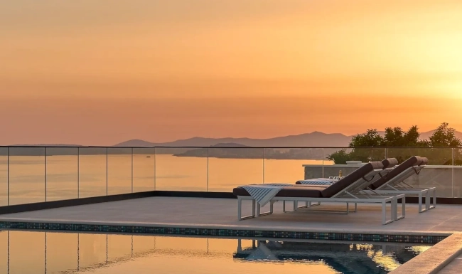 NEW CO|ONE Villa Sunset Available