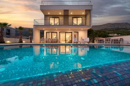 Villa Sunset bedroom balcony overlooking Adriatic Sea